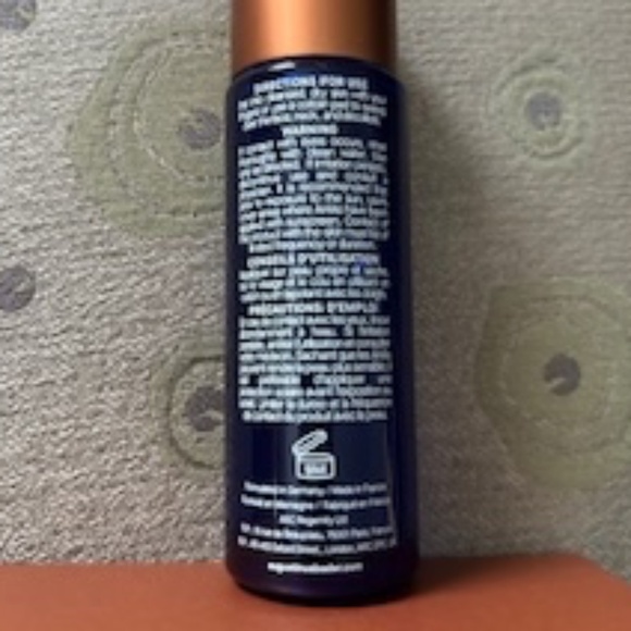 Augustinus Bader The Essence *NEW* - Picture 2 of 3